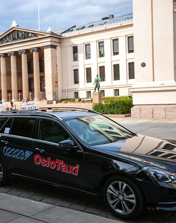Taxisjåfør med kontanter